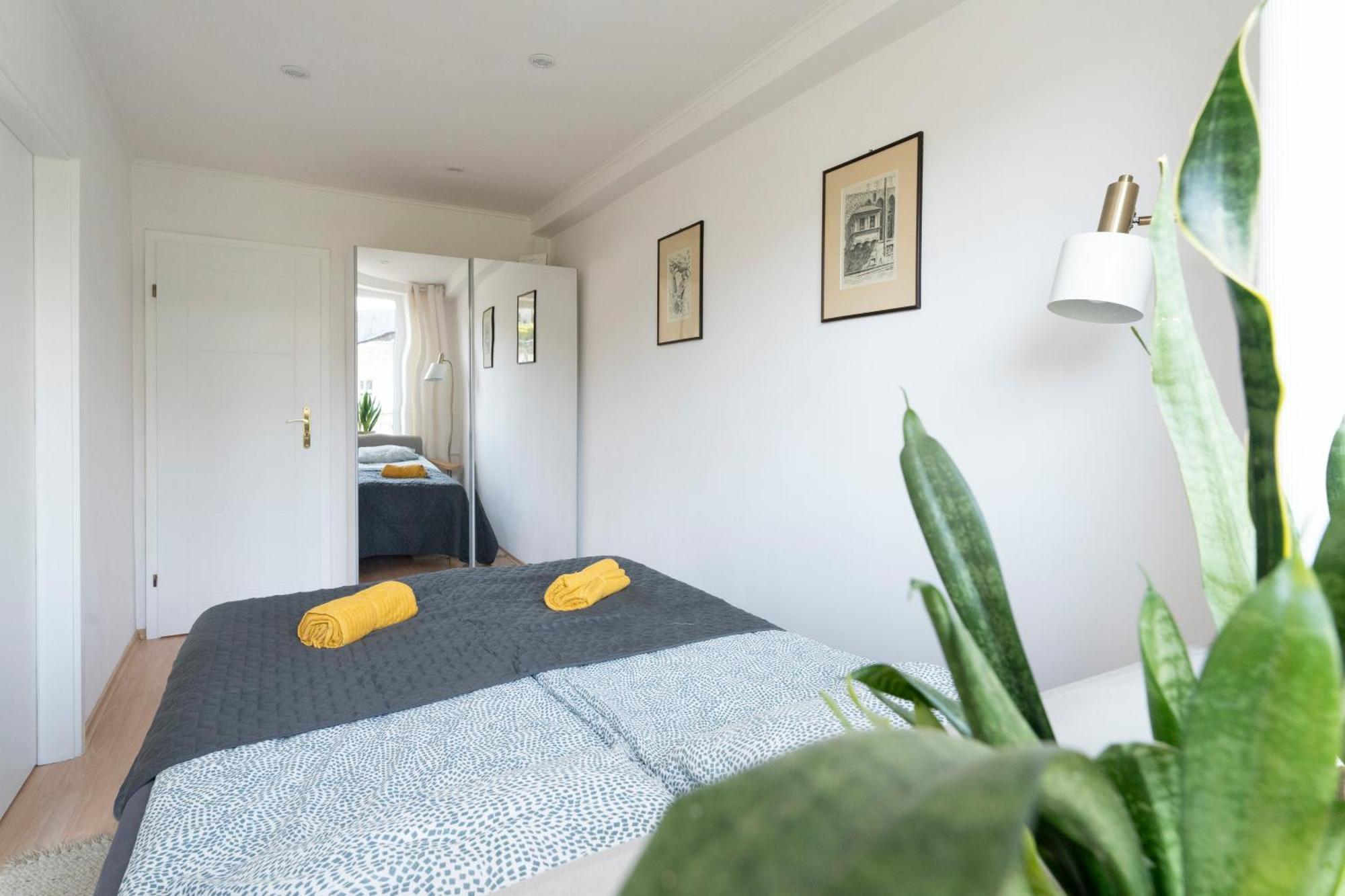 Greenpoint Hoza Apartment วอร์ซอ ภายนอก รูปภาพ